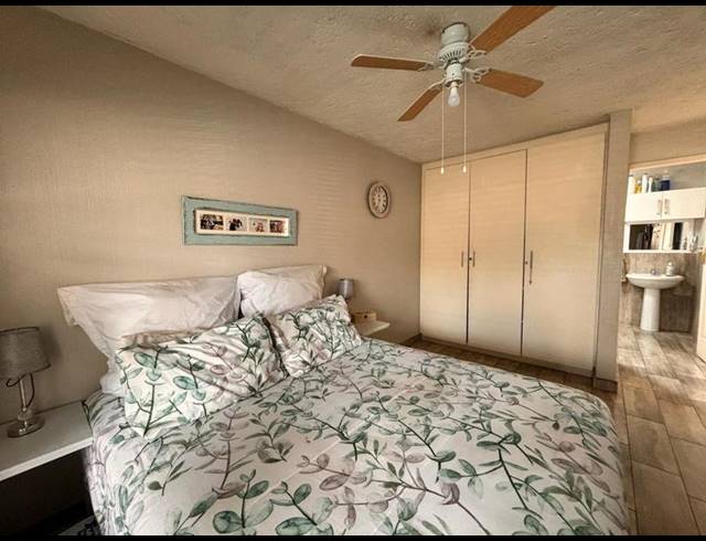 2 BEDROOM APARTMENT FOR SALE IN MARAISBURG